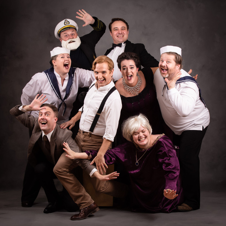 Titanic The Movie The Play »